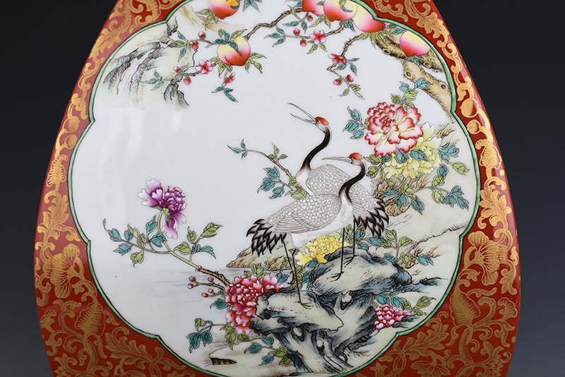 Qing Dynasty Qianlong alum red gold-consecrated enamel flower-and-bird square vase with ears
