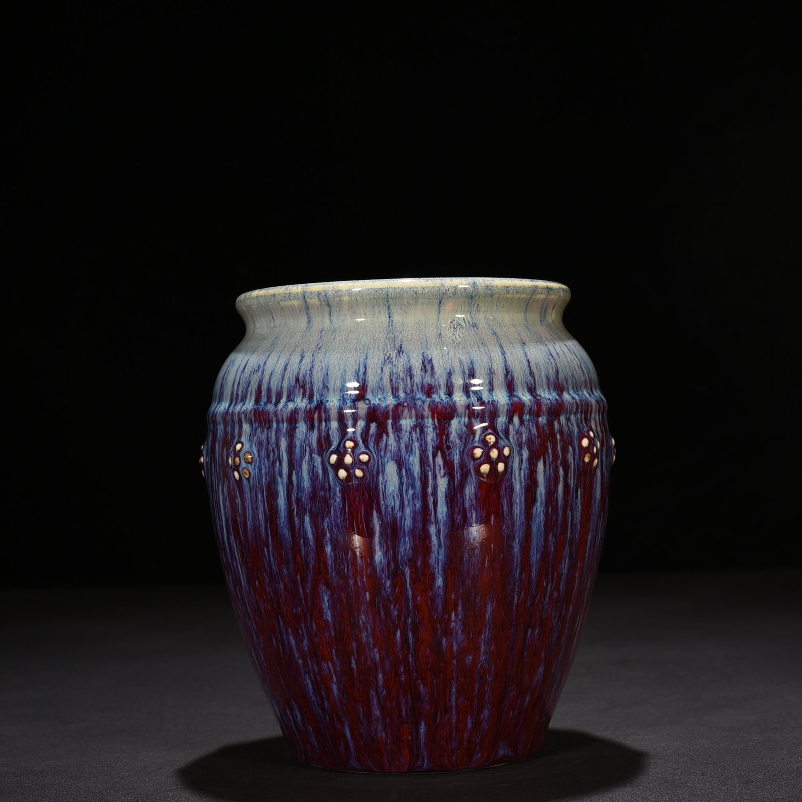Qing Dynasty Qianlong Festival Red Yaobian Glazed Plastic Plum Blossom
