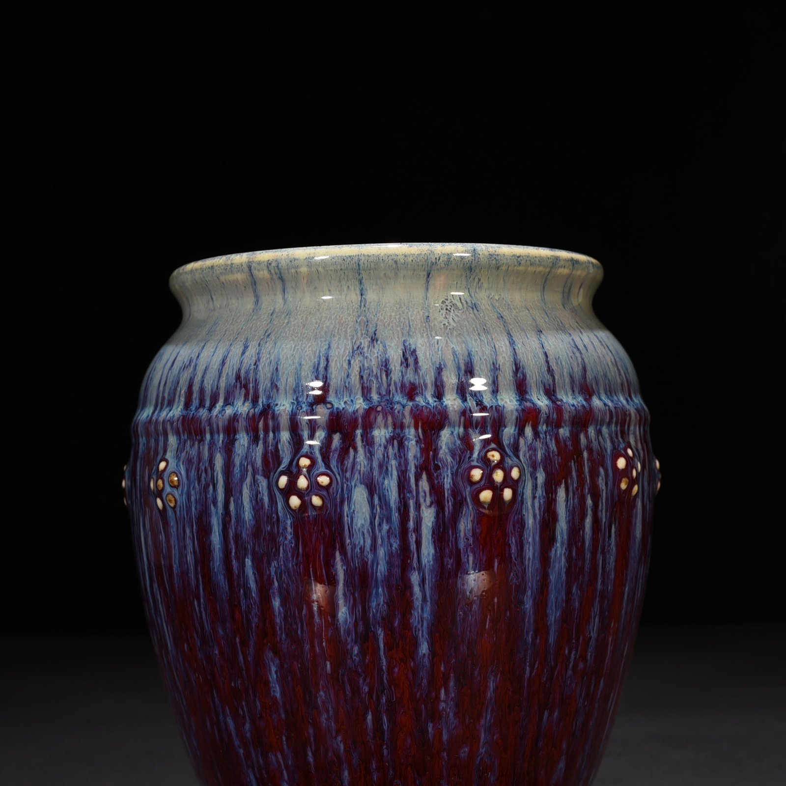 Qing Dynasty Qianlong Festival Red Yaobian Glazed Plastic Plum Blossom
