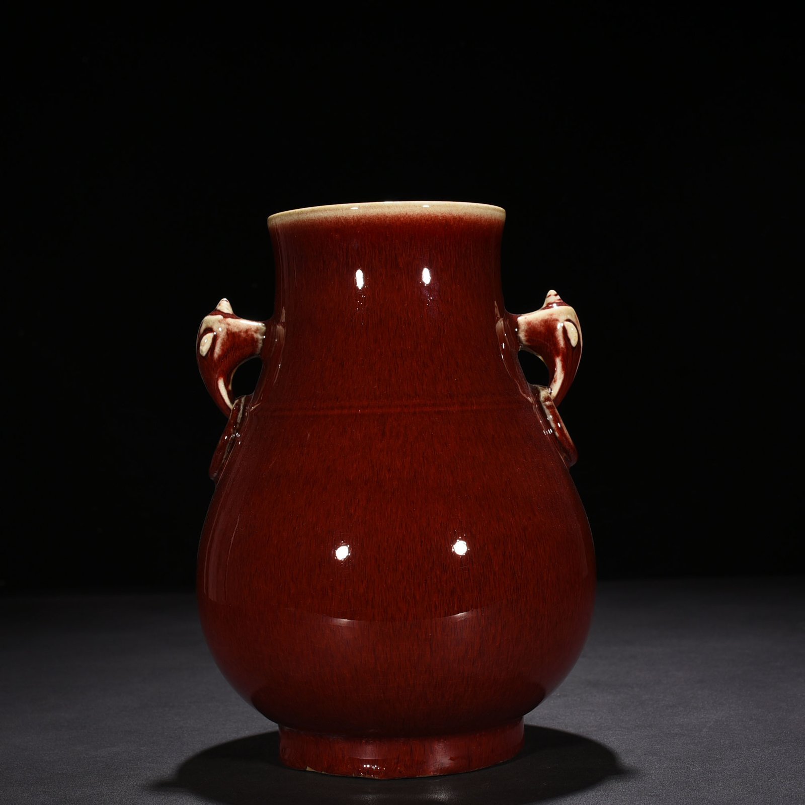 Qing Dynasty Qianlong Festival red glaze double-eared amphora