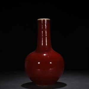 Qing Dynasty Qianlong Festival red-glazed celestial sphere vase