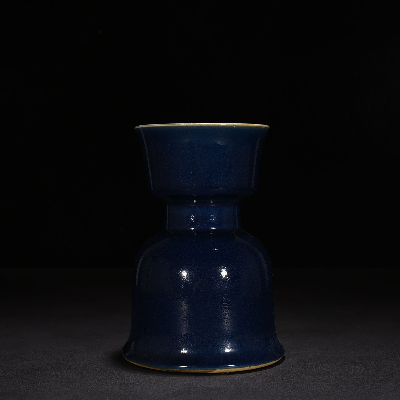 Qing Dynasty Qianlong Festival Blue Glaze Candle Holder