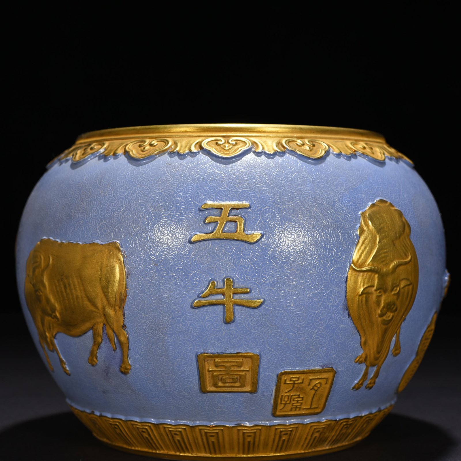 Qing Dynasty Qianlong Basket Ground Rolling Road Carving Five Oxen Painting Brush Wash