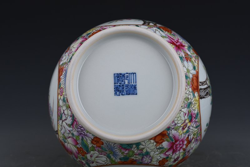 Qing Dynasty Qianlong pastel flower and bird amphora