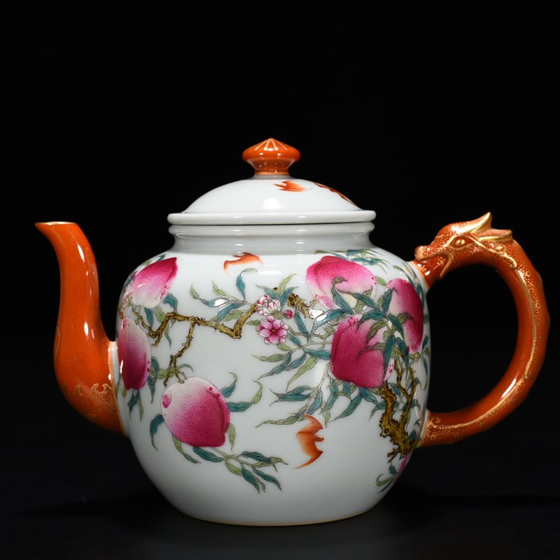 Qing Dynasty Qianlong pastel pot with five blessings and nine peach verses