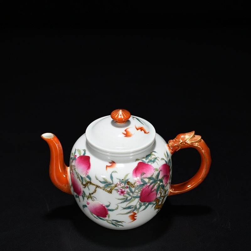 Qing Dynasty Qianlong pastel pot with five blessings and nine peach verses