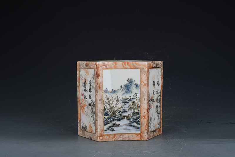 Qing Dynasty Qianlong pastel imitation stone pattern consecrated landscape poetry pen holder