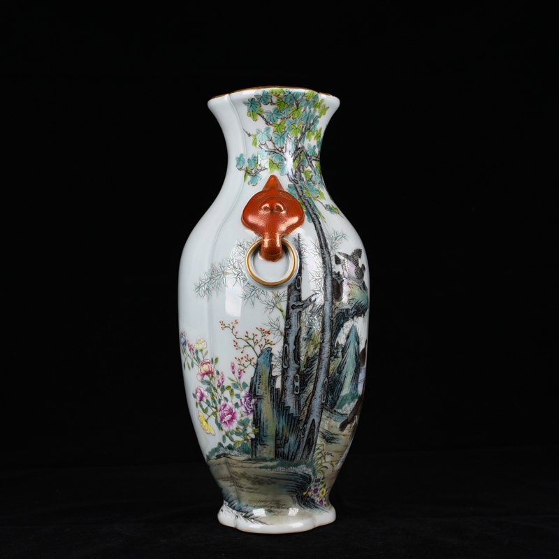 Qing Dynasty Qianlong pastel peace and wealth flower and bird amphorae