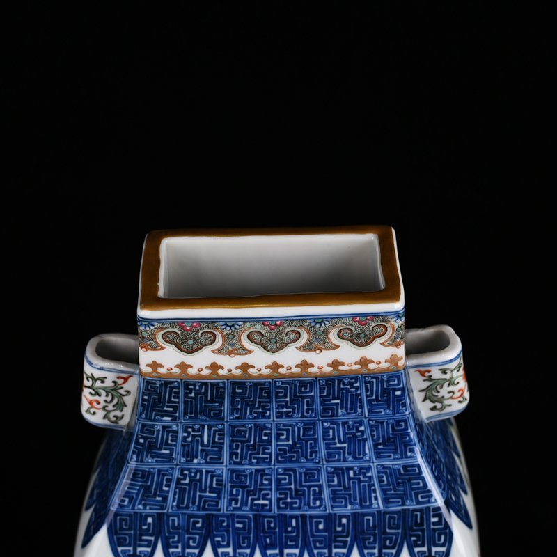Qing Dynasty Qianlong pastel square vase with baby’s play pattern