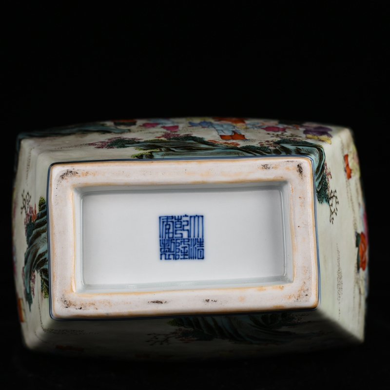 Qing Dynasty Qianlong pastel square vase with baby’s play pattern