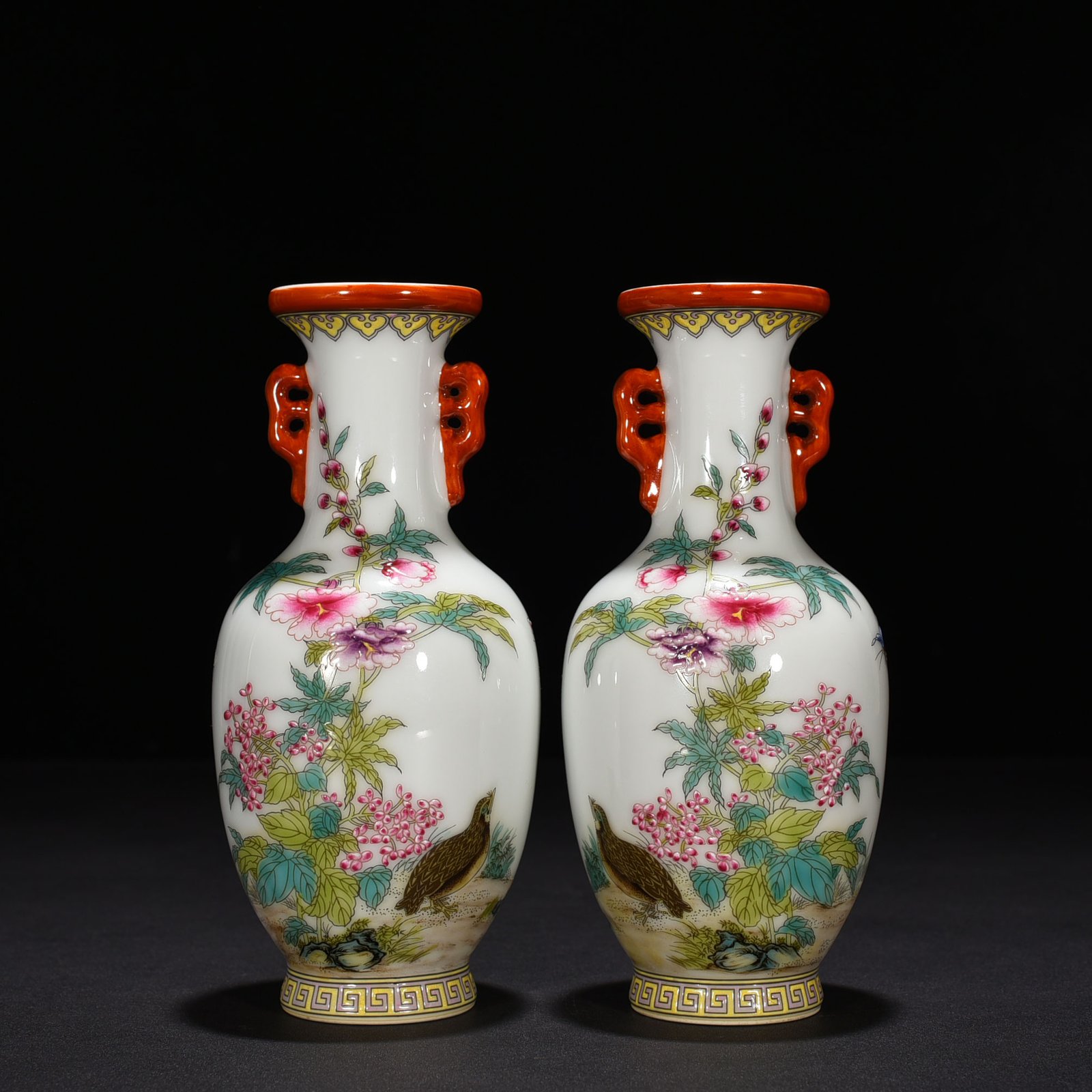 Qing Dynasty Qianlong pastel flower and bird amphora