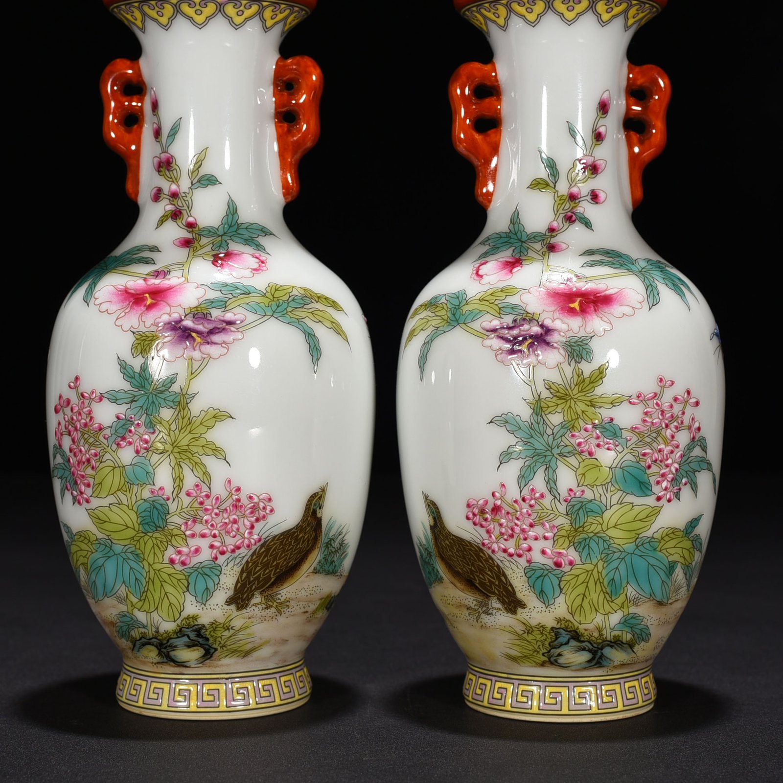 Qing Dynasty Qianlong pastel flower and bird amphora