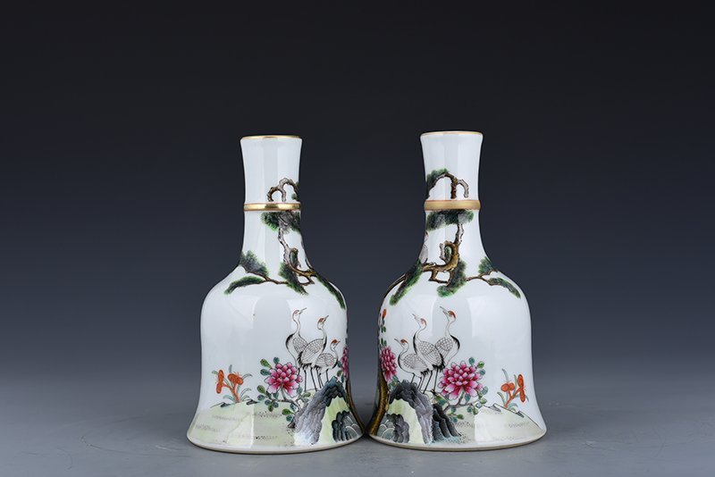 Qing Dynasty Qianlong pastel pine and crane ringing bells for longevity