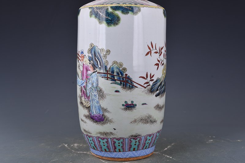 Qing Dynasty Qianlong pastel chess  calligraphy and painting figure stick vase