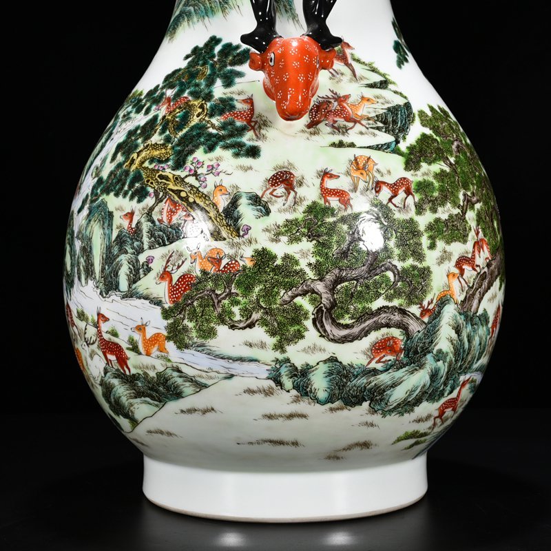 Qing Dynasty Qianlong Pastel Hundred Deer Zun Deer Head Zun
