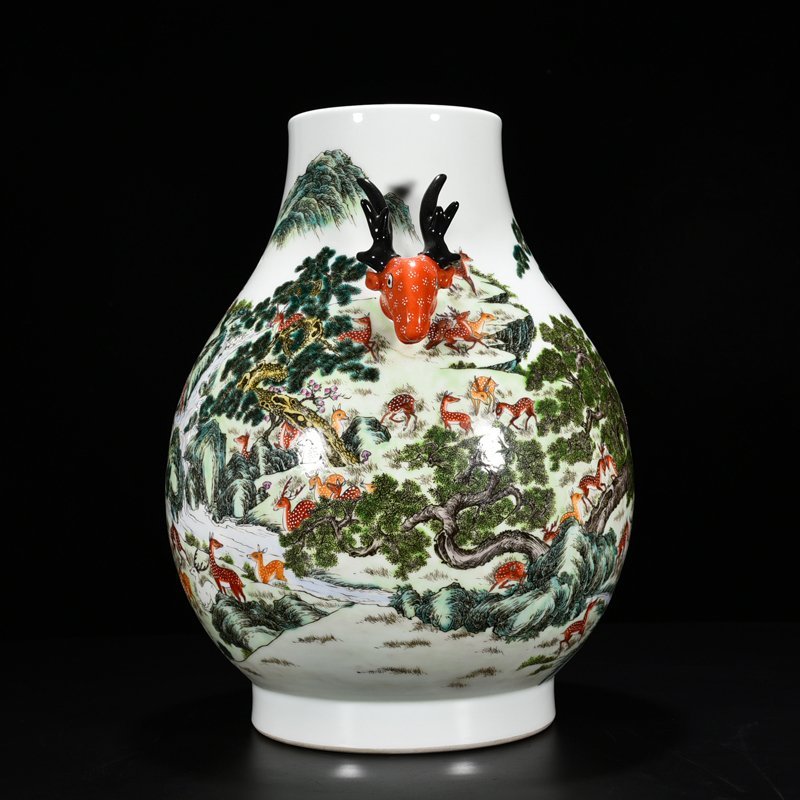 Qing Dynasty Qianlong Pastel Hundred Deer Zun Deer Head Zun