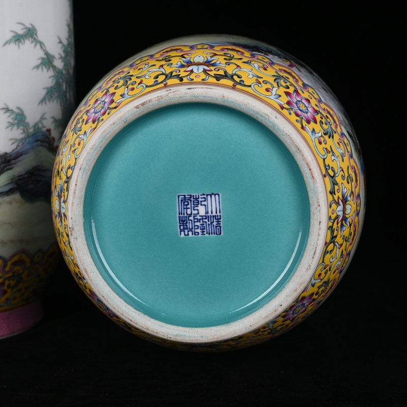 Qing Dynasty Qianlong pastel bamboo forest lantern vase