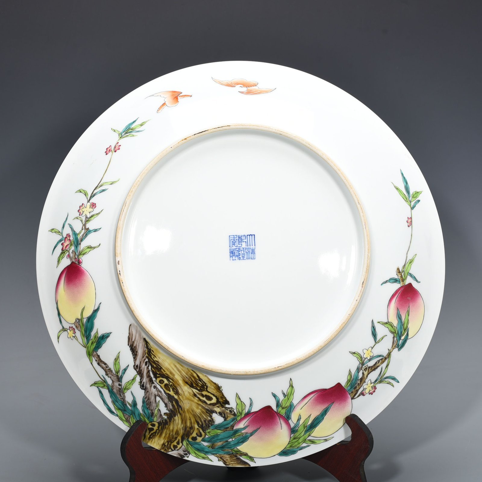 Qing Dynasty Qianlong pastel colored plate
