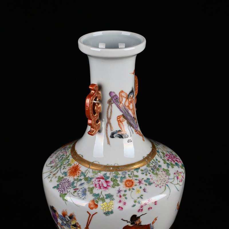 Qing Dynasty Qianlong pastel Zhong Kui married his sister’s character story amphora