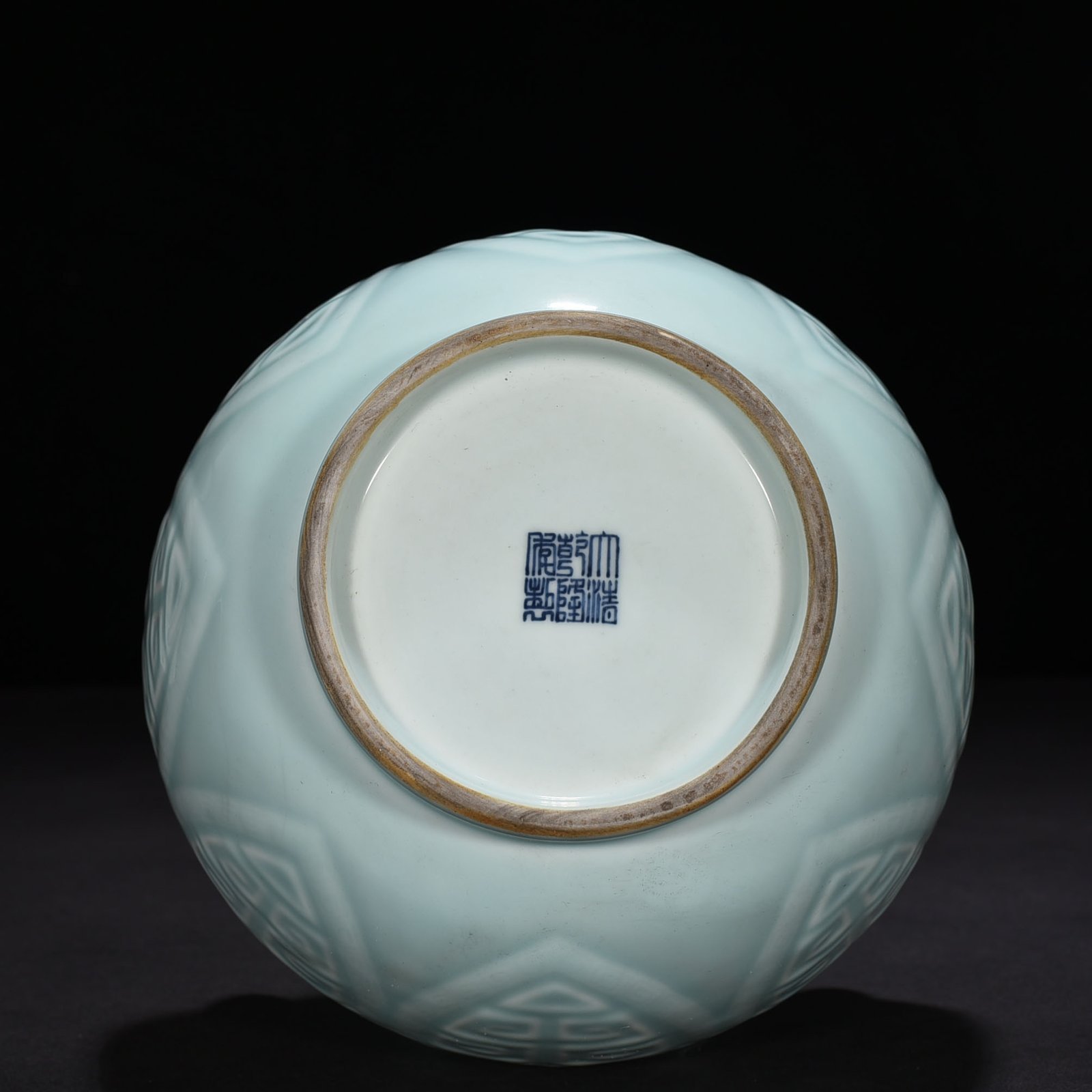 Qing Dynasty Qianlong pink celadon glaze three series vase