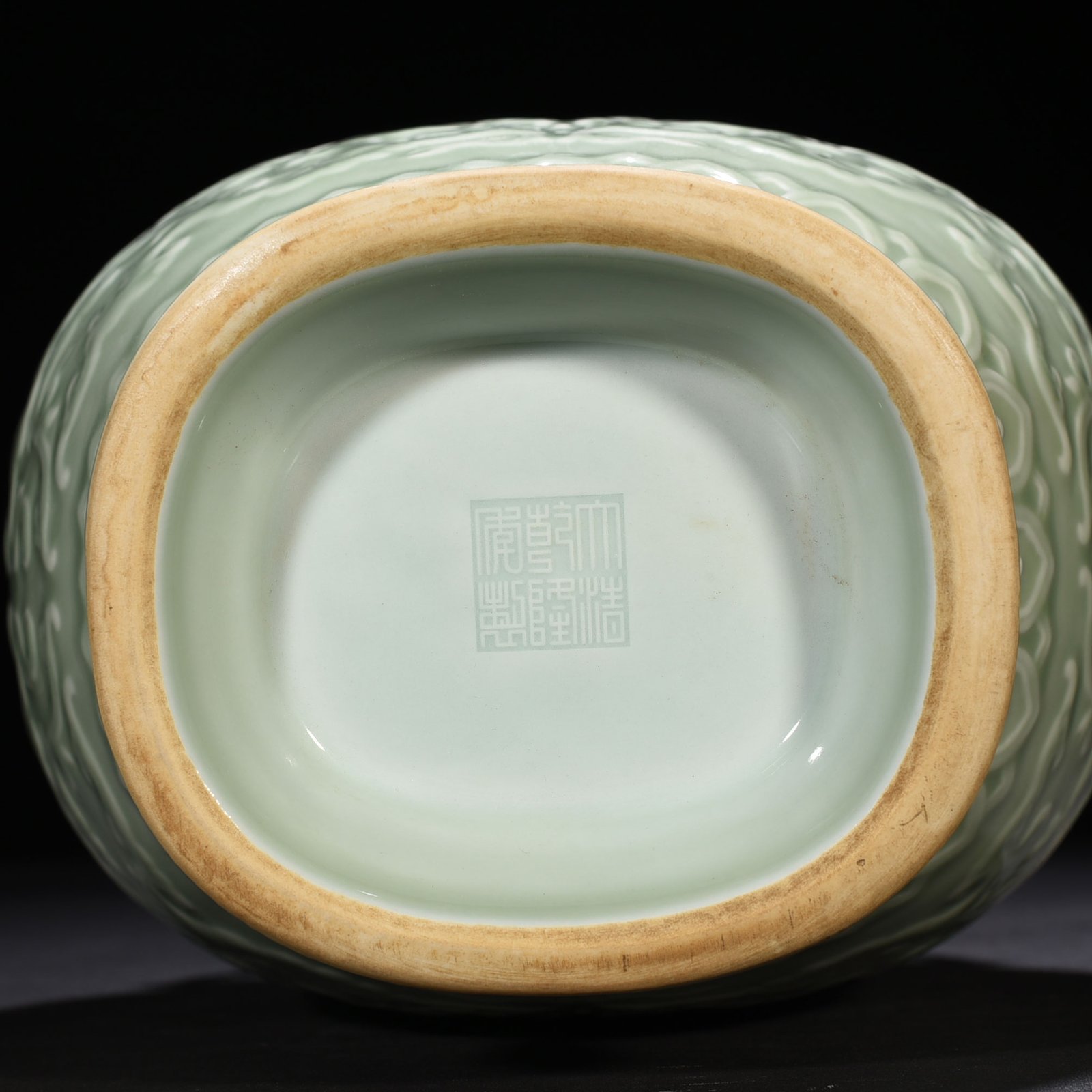 Qing Dynasty Qianlong pink celadon glaze amphorae