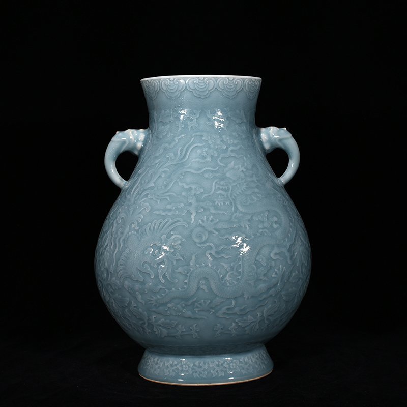 Qing Dynasty Qianlong pink celadon glaze amphora