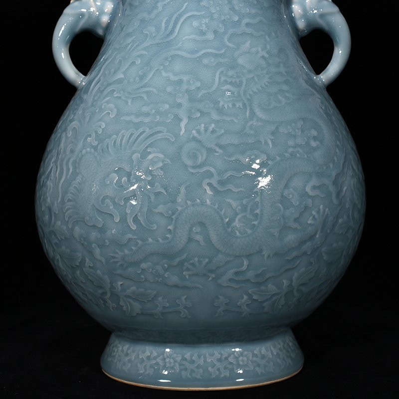 Qing Dynasty Qianlong pink celadon glaze amphora