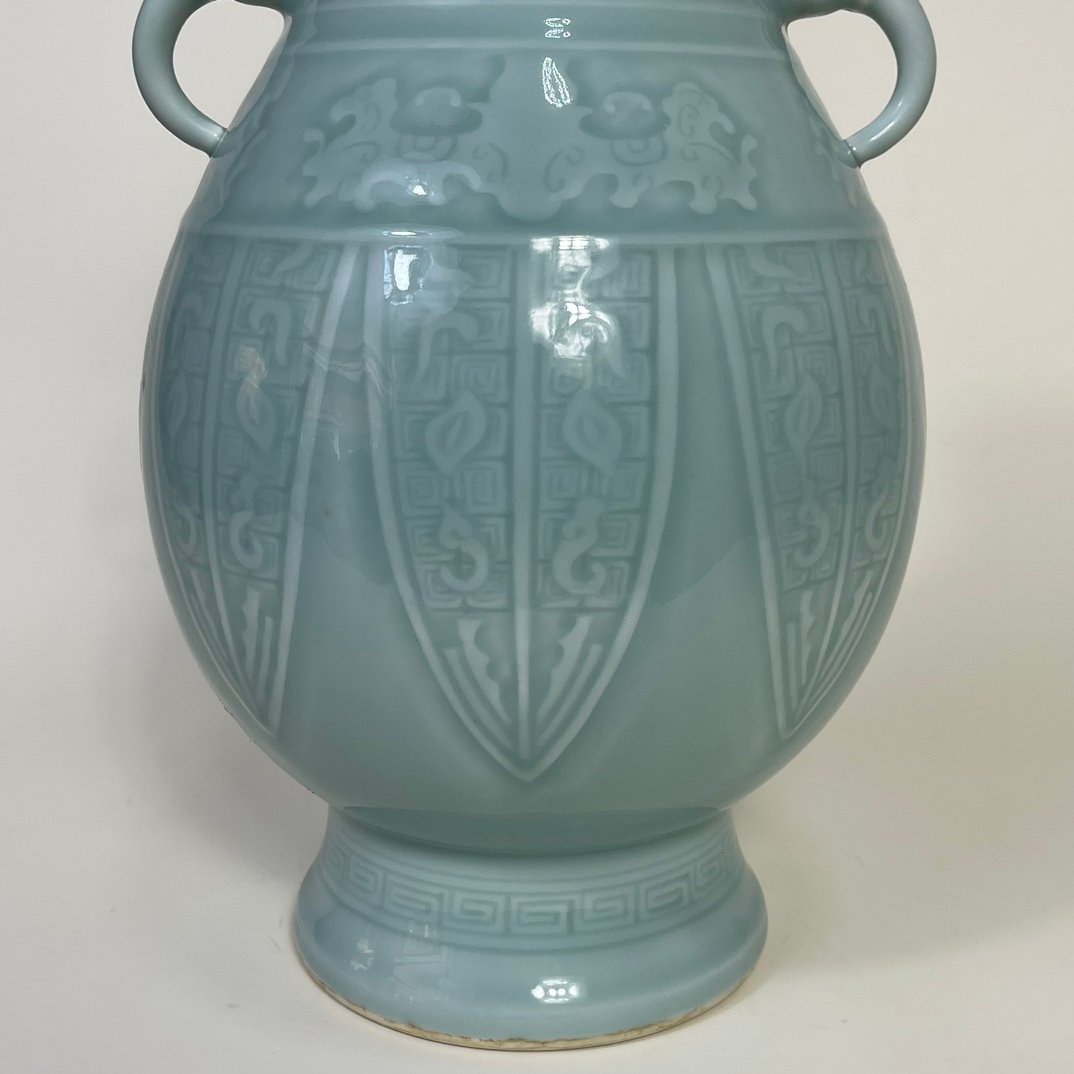 Qing Dynasty Qianlong pink celadon glaze amphora