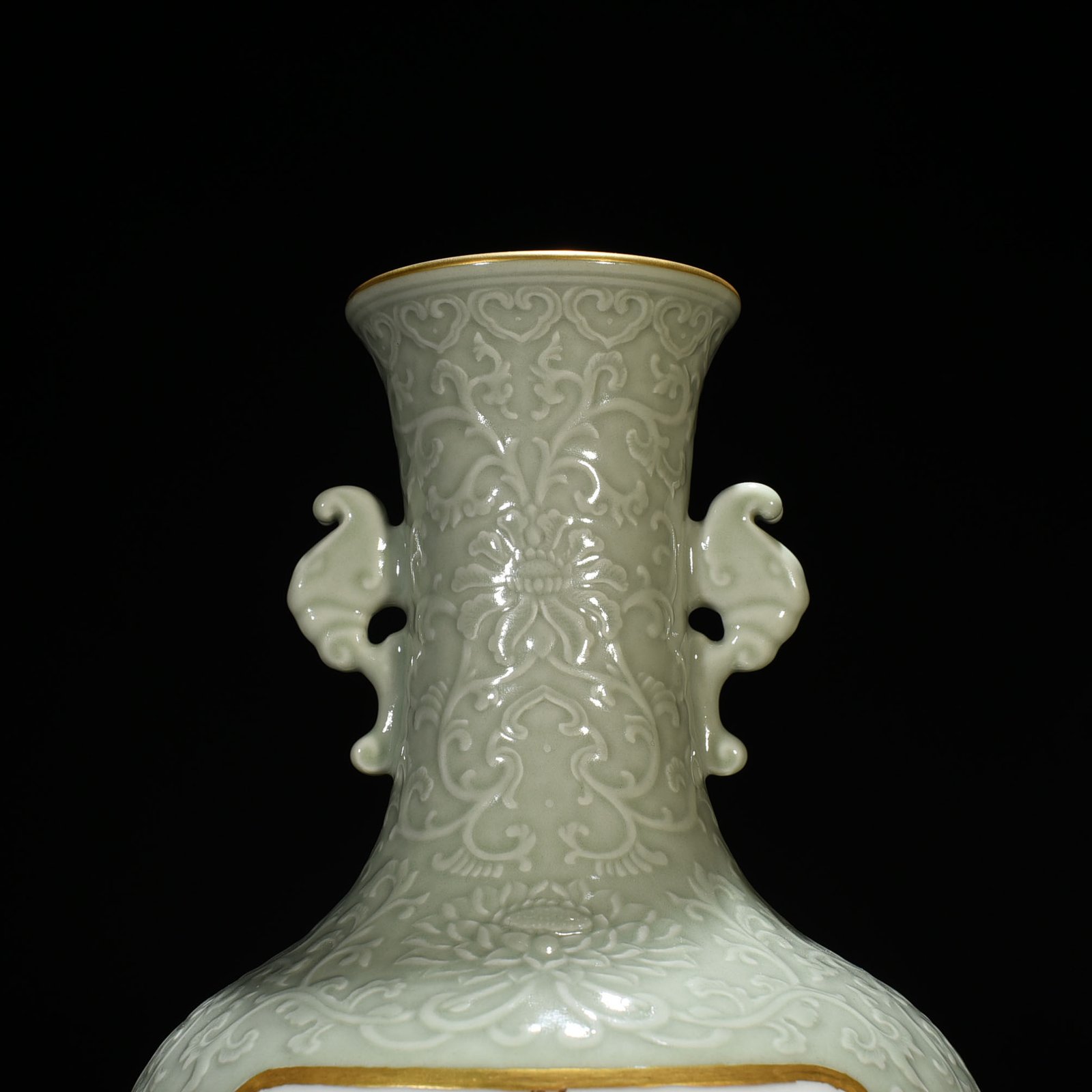 Qing Dynasty Qianlong pink celadon glaze windowed pastel flower and bird pattern amphora