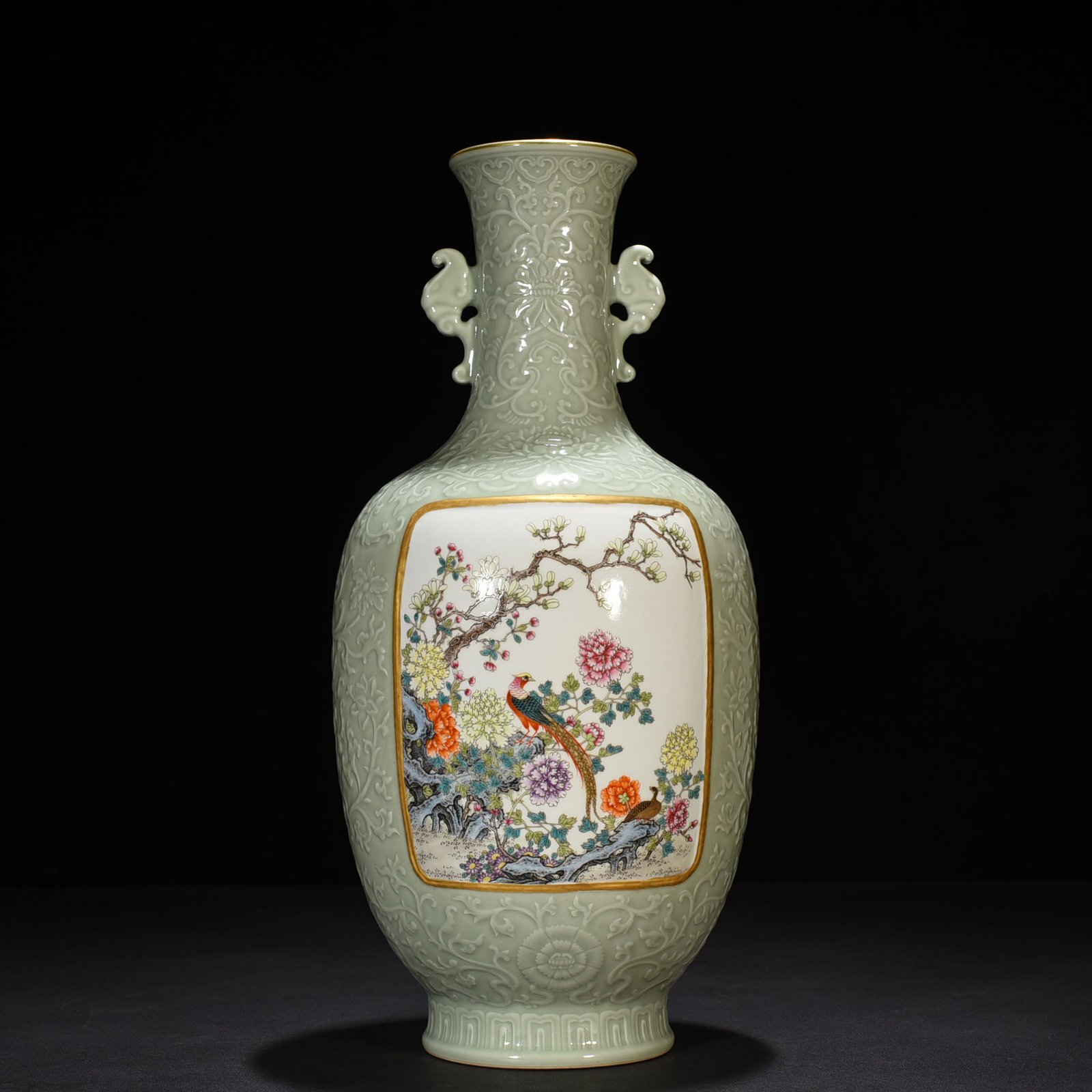 Qing Dynasty Qianlong pink celadon glaze windowed pastel flower and bird pattern amphora
