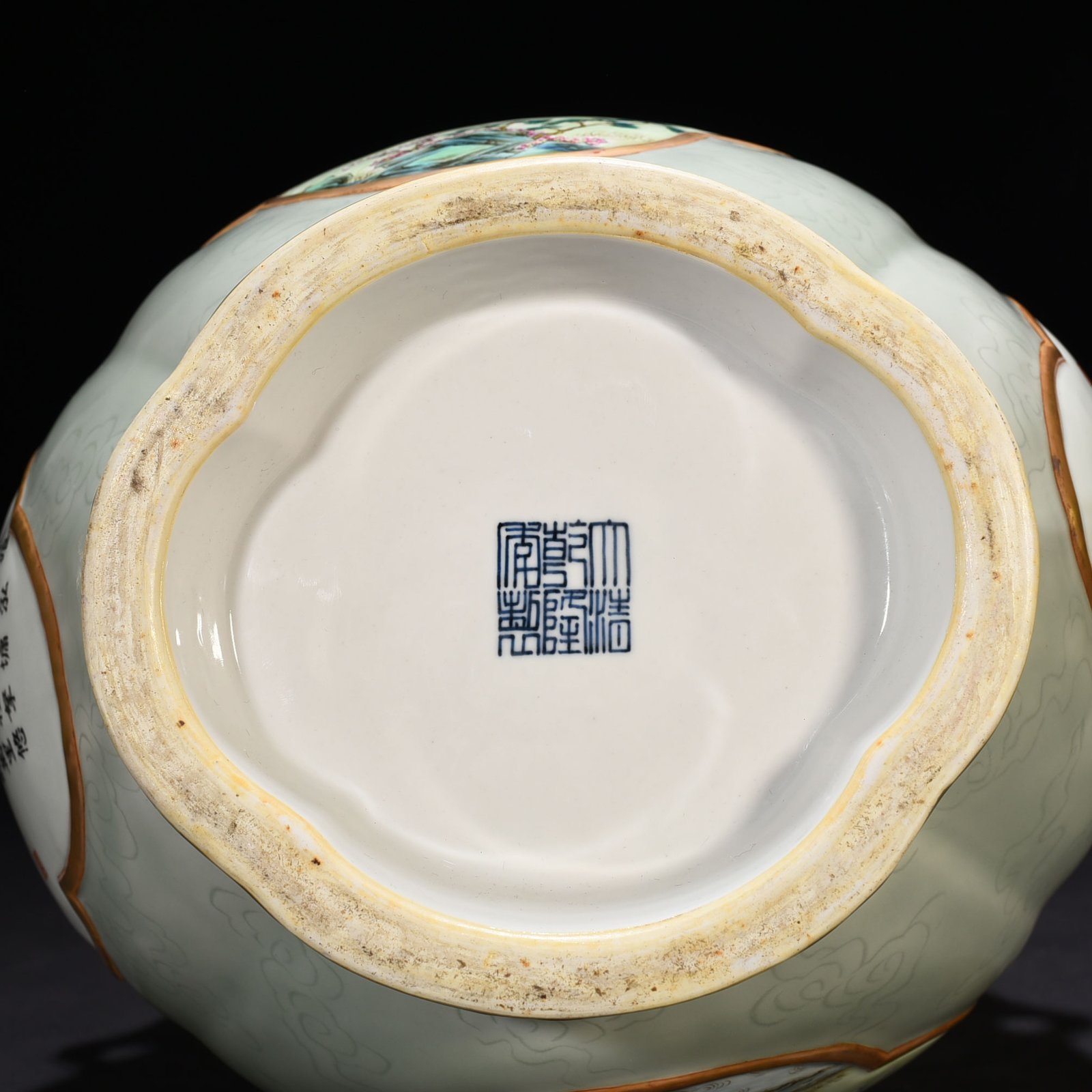 Qing Dynasty Qianlong pink celadon glaze with gold window and pastel hunting image ear statue