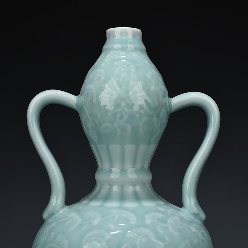 Qing Dynasty Qianlong Sky Blue Glazed Gourd Vase