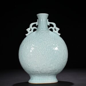 Qing Dynasty Qianlong pink celadon glaze flat vase with carved floral patterns