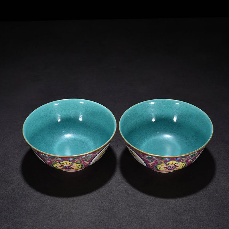 Qing Dynasty Qianlong purple ground pastel group crane pattern bowl