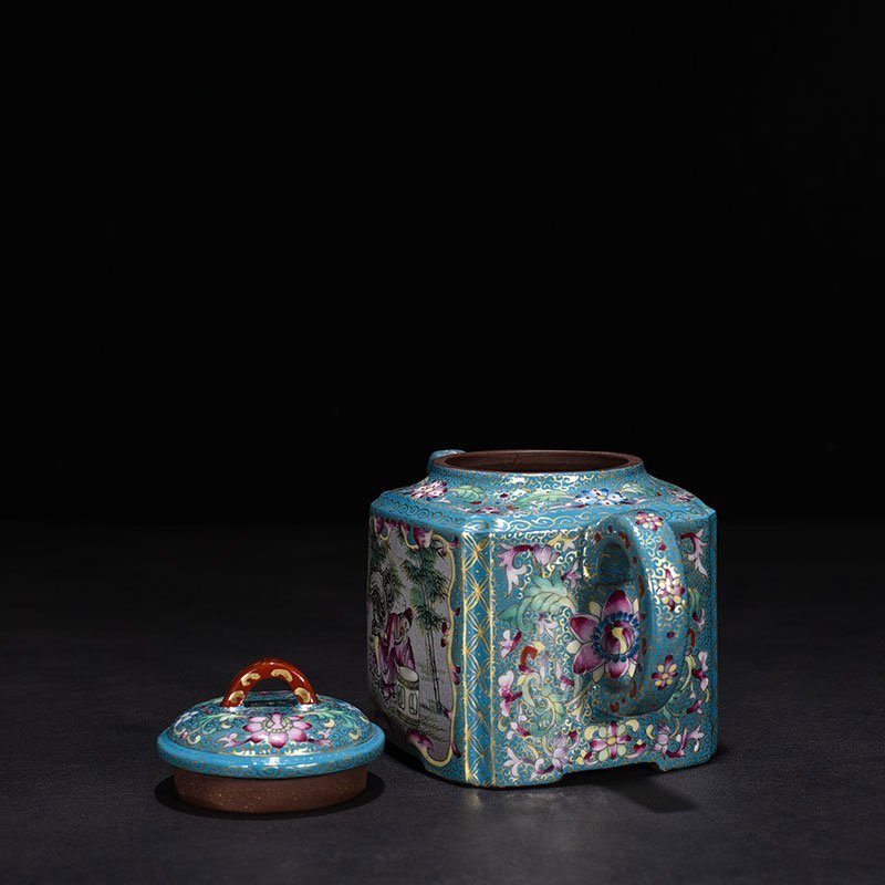 Qing Dynasty Qianlong Purple sand pastel gold-painted square pot