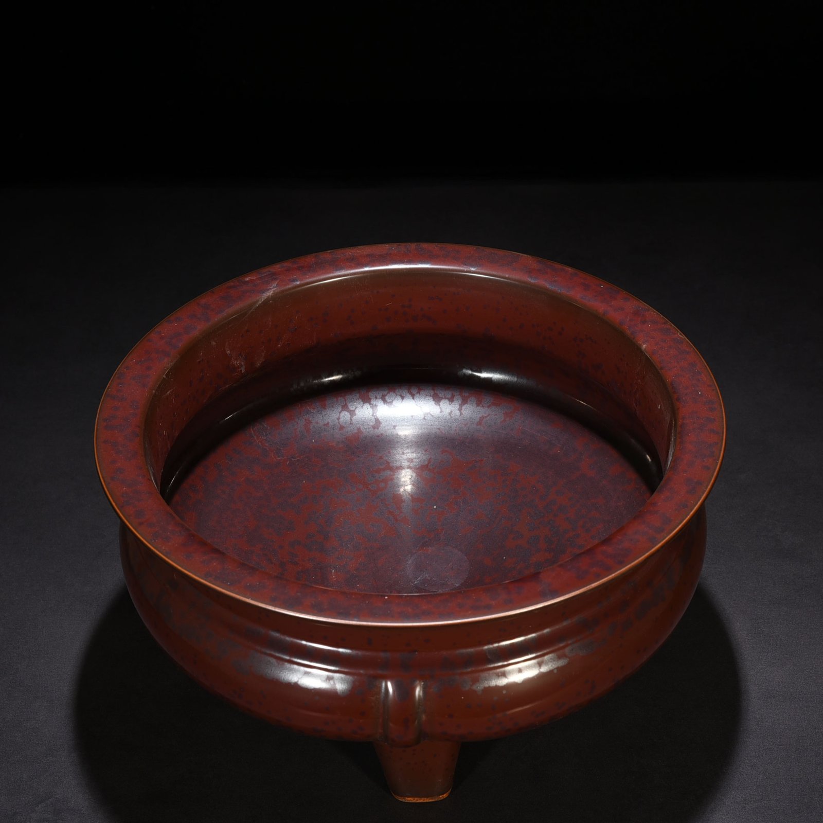 Qing Dynasty Qianlong Purple Gold Glazed Three-legged Li-type Burner