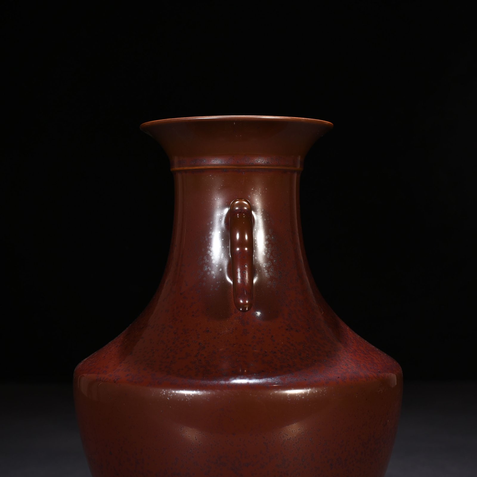 Qing Dynasty Qianlong Purple gold glaze amphora