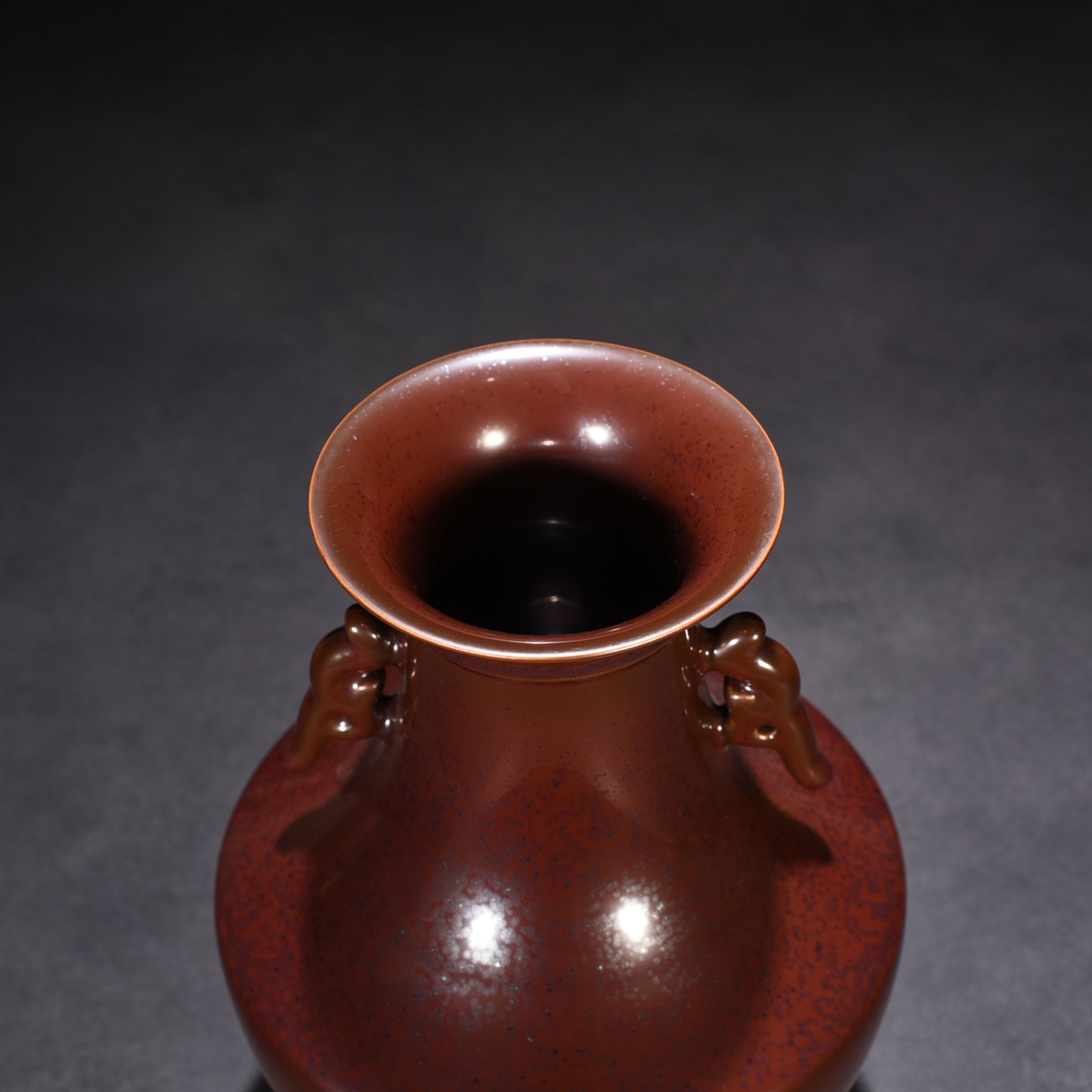 Qing Dynasty Qianlong Purple gold glaze amphora