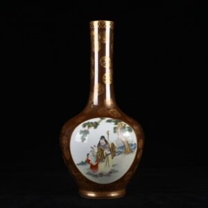 Qing Dynasty Qianlong purple gold glaze with gold leather ball pattern consecrated pastel character bile bottle