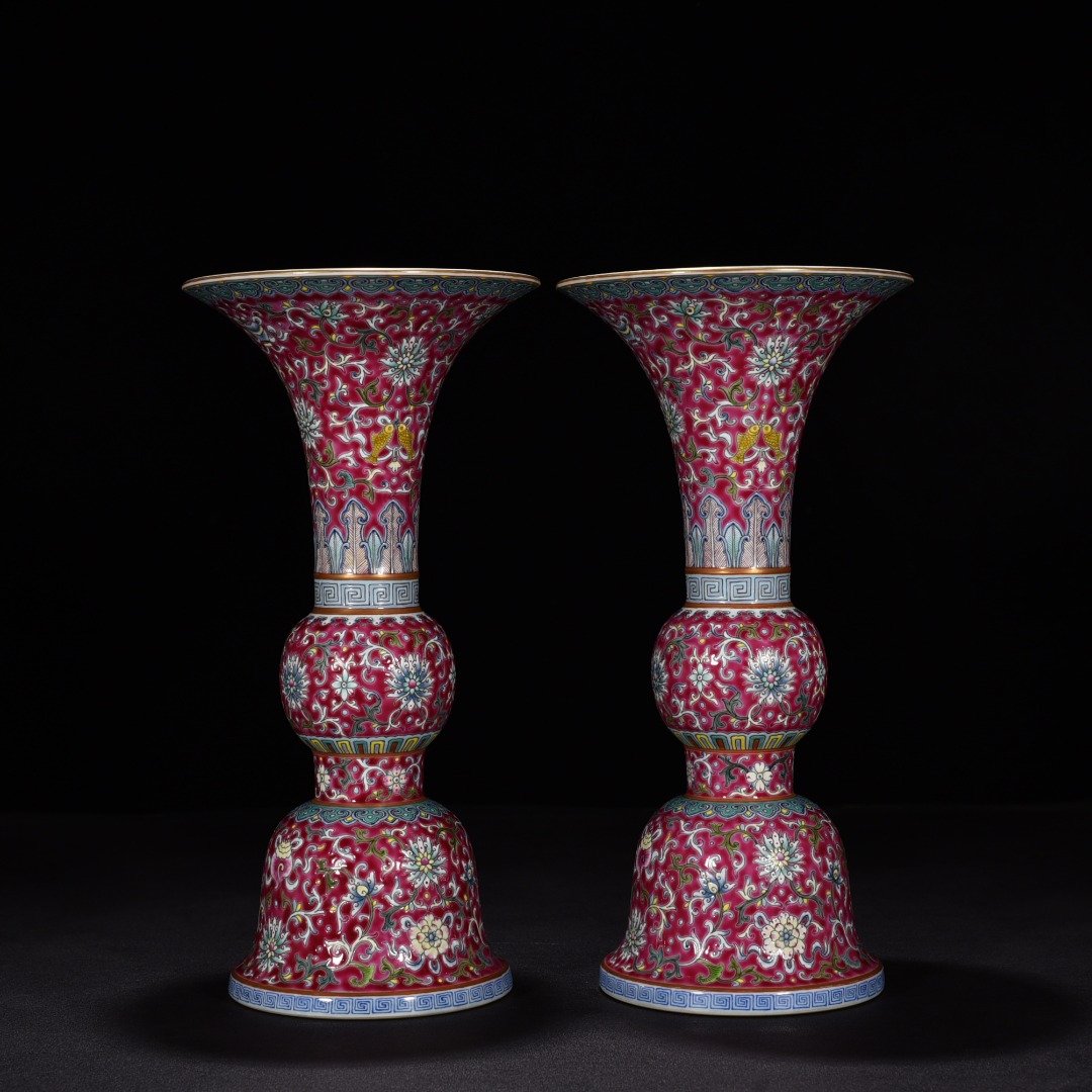 Qing Dynasty Qianlong red ground pastel lotus eight-treasure flower goblet