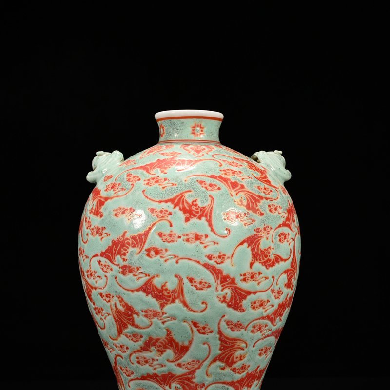 Qing Dynasty Qianlong Greenland Hongfu Qitian Plum Vase