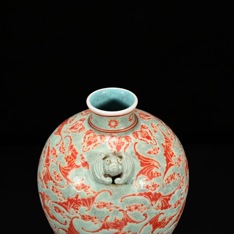 Qing Dynasty Qianlong Greenland Hongfu Qitian Plum Vase