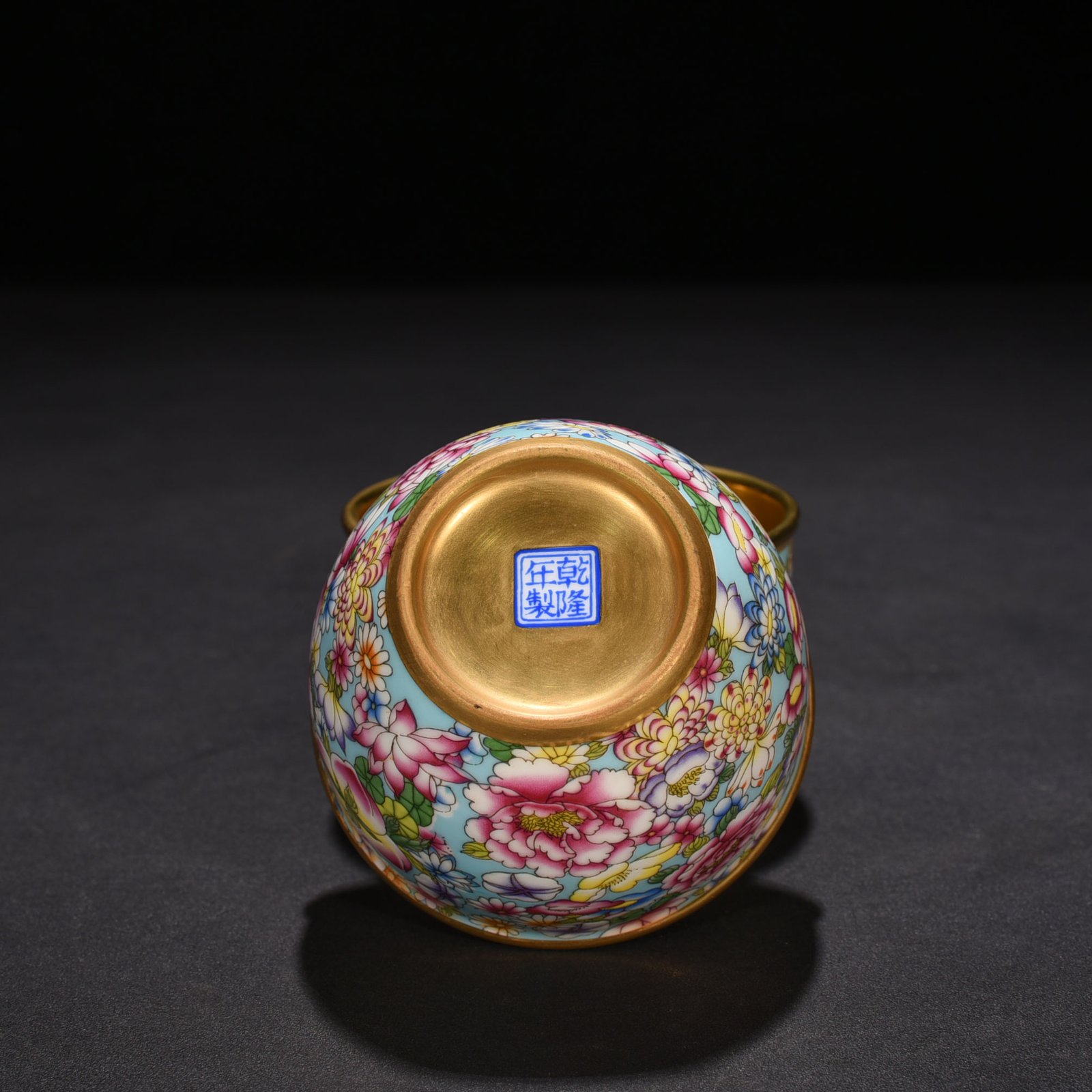 Qing Dynasty Qianlong Green Land Enamel Wanhua Cup