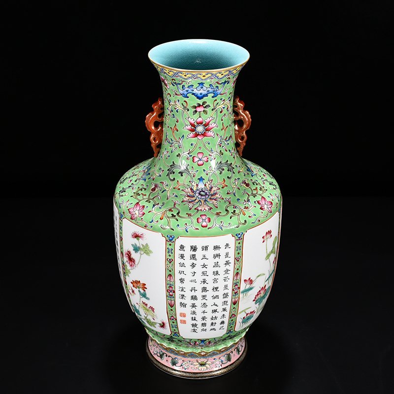 Qing Dynasty Qianlong green space pastel consecrated floral verse amphora