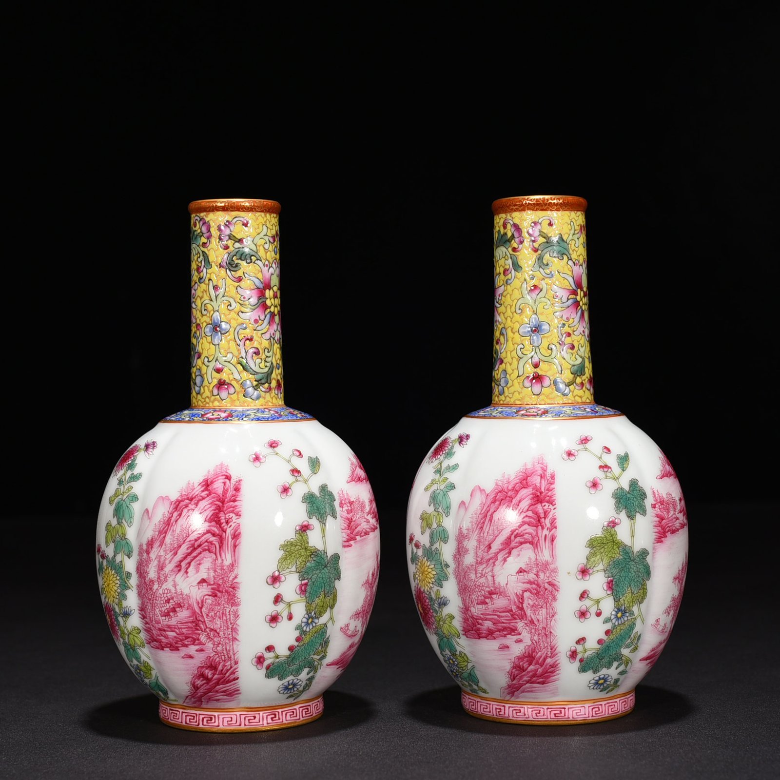 Qing Dynasty Qianlong rouge red enamel flower  bird  landscape  melon and hammer vase