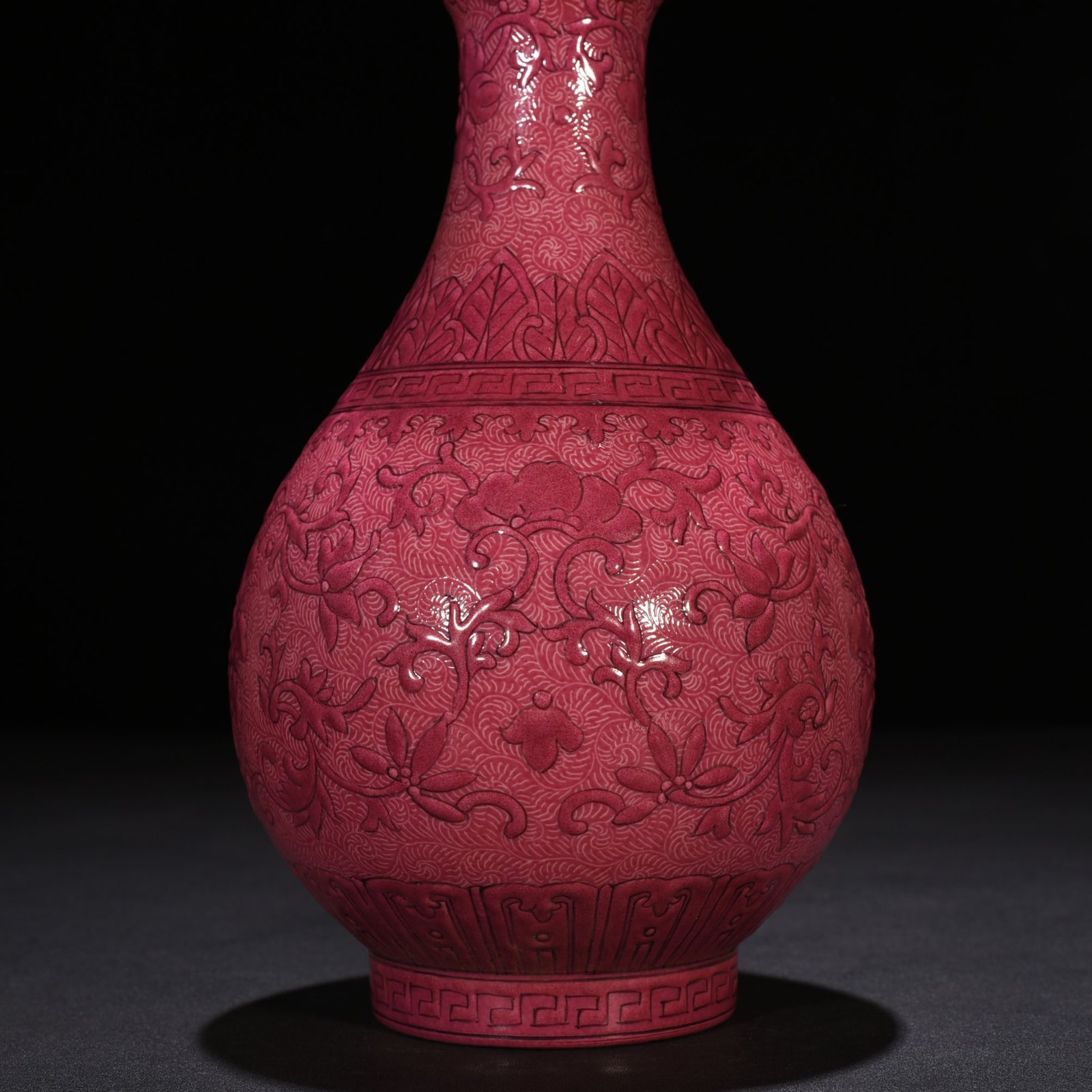Qing Dynasty Qianlong rouge red rolled jade pot spring vase with floral pattern