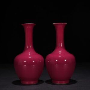 Qing Dynasty Qianlong rouge red glaze vase