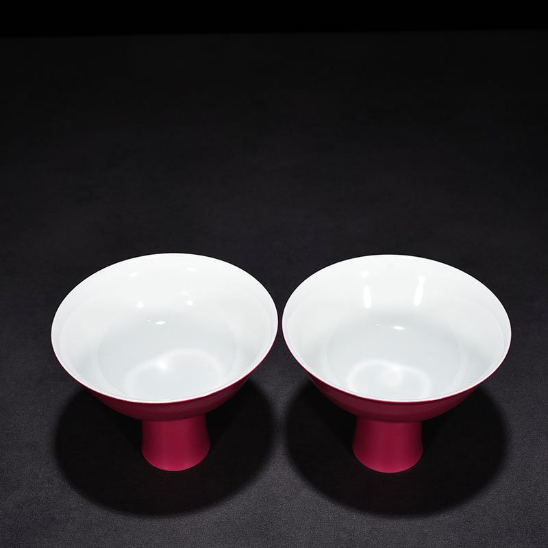 Qing Dynasty Qianlong rouge red glaze tall bowl