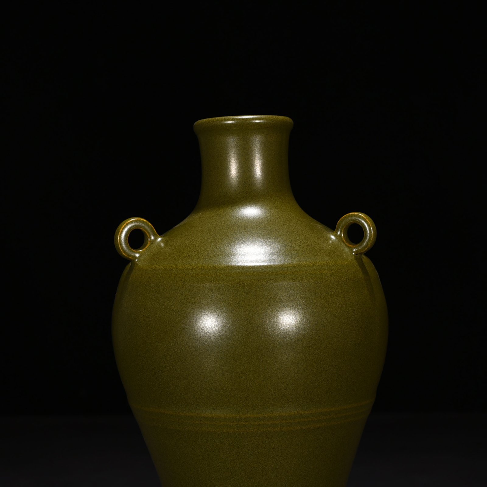 Qing Dynasty Qianlong tea powder glaze three series plum vase