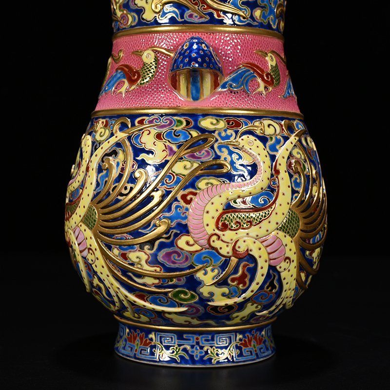 Qing Dynasty Qianlong blue ground enamel color painted gold carved phoenix pattern double-eared statue